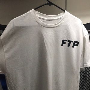 White FTP xl shirt